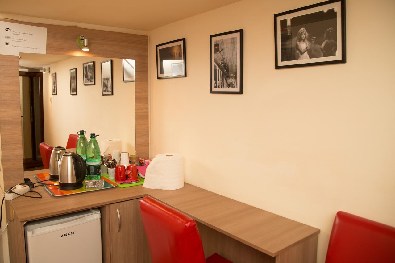 Downtown Studio ออราแด ภายนอก รูปภาพ
